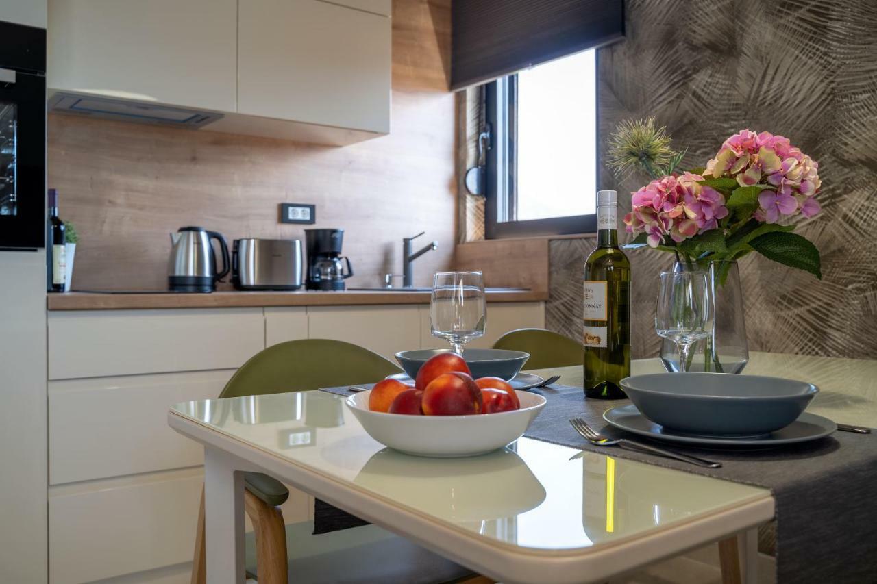 Sealine Apartments A1 Tivat Kültér fotó